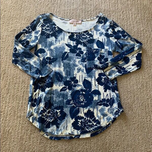 Philosophy Floral Top Size Small